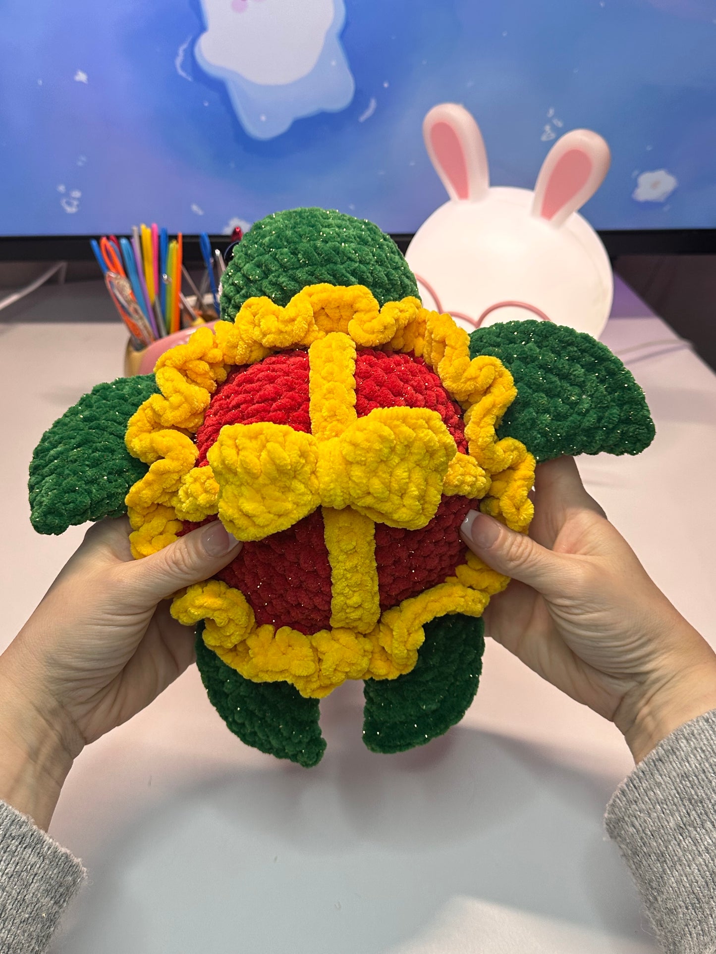 Tortue déguisée en cadeau de Noël 🎄