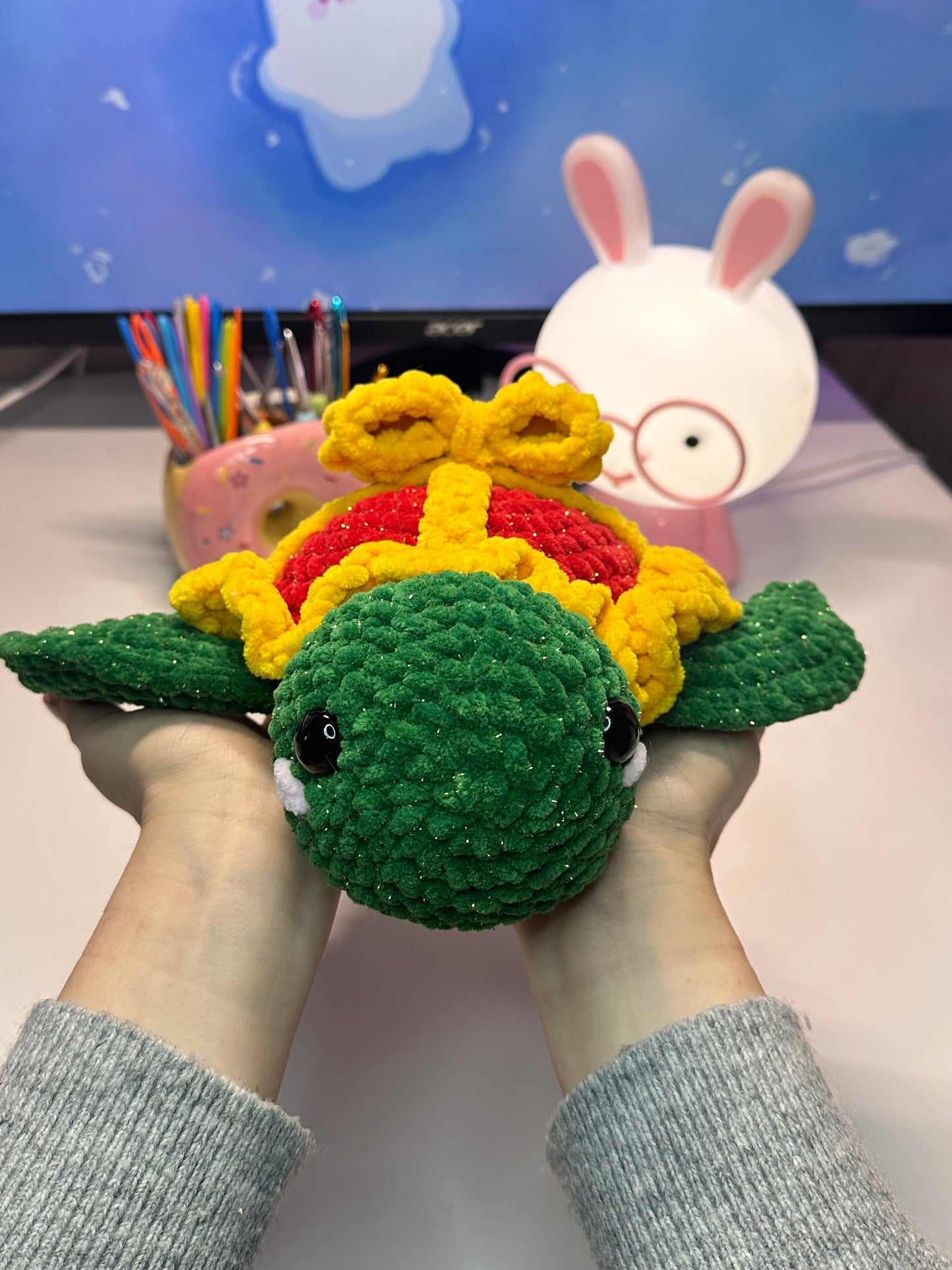 Tortue déguisée en cadeau de Noël 🎄
