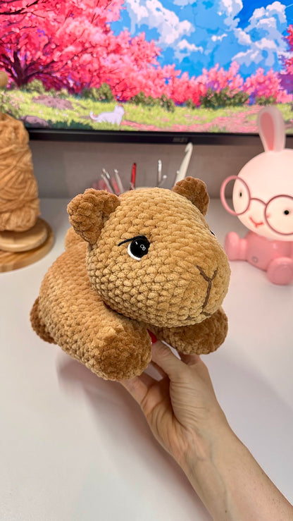 Capybara allongé